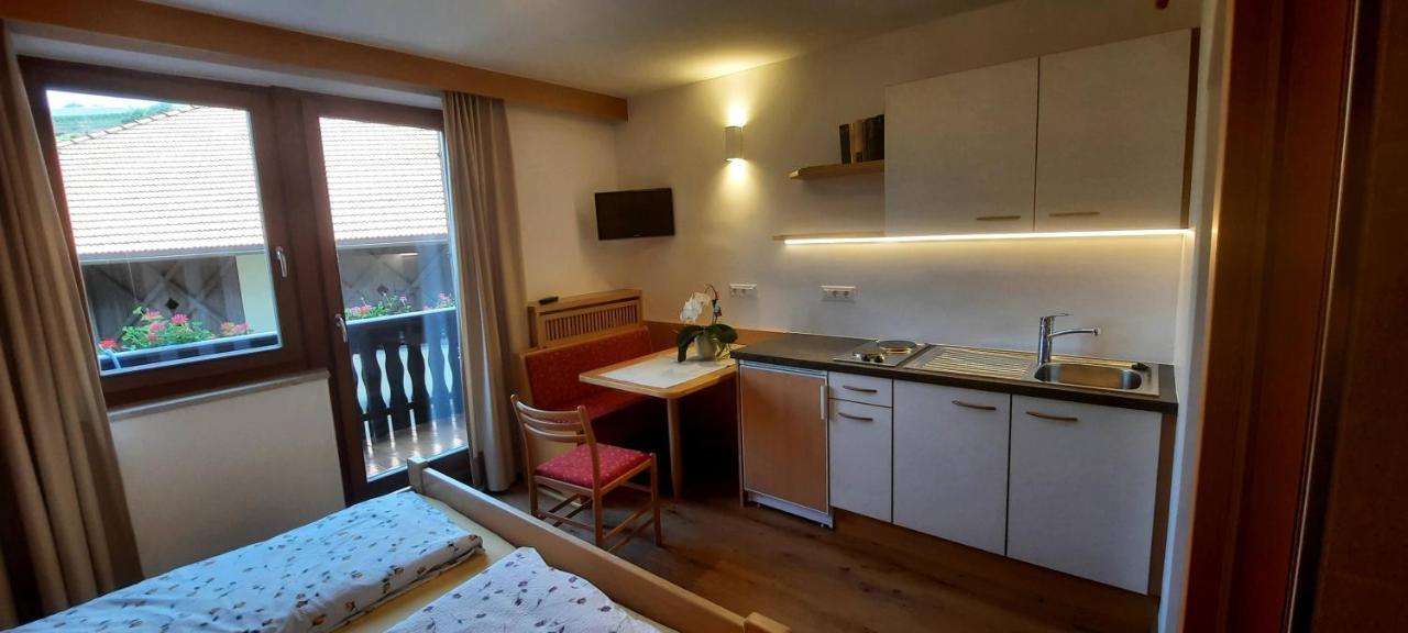 Moserhof Marlengo Bagian luar foto